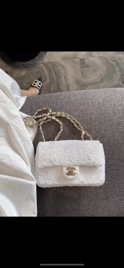 CHANEL ‘Snow White’ Sequins Flap BagJOJOKKREPLICAS | High Quality Replica Watches & Bags