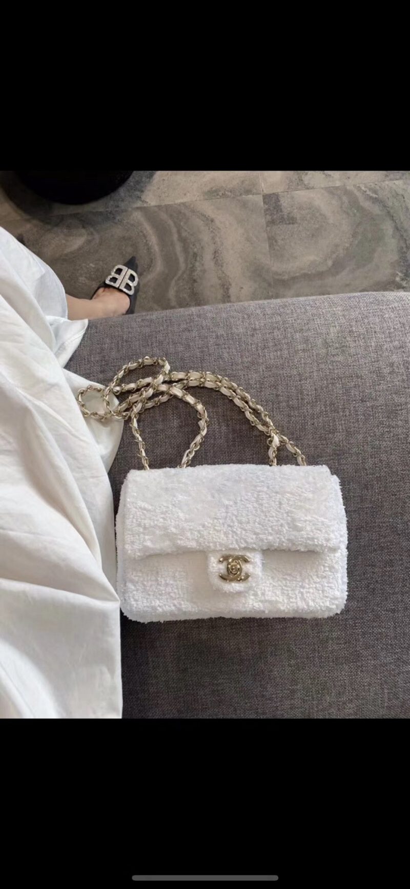 CHANEL ‘Snow White’ Sequins Flap BagJOJOKKREPLICAS | High Quality Replica Watches & Bags