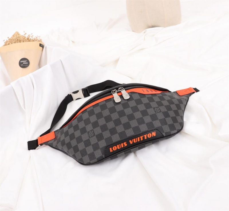 Louis Vuitton DAMIER COBALT RACE DISCOVERY BUMBAGJOJOKKREPLICAS | High Quality Replica Watches & Bags
