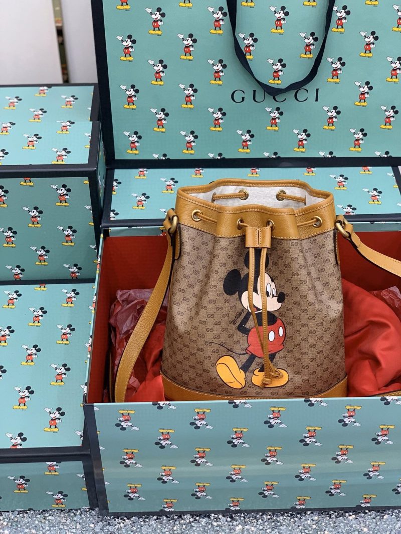 DISNEY X GUCCI GG Supreme Canvas Bucket BagJOJOKKREPLICAS | High Quality Replica Watches & Bags