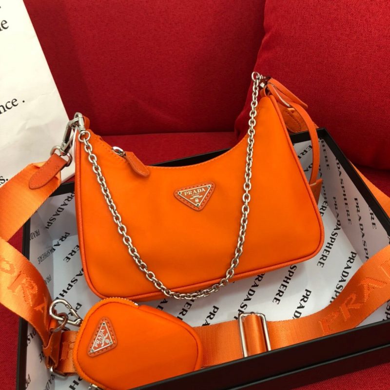 PRADA Re-Edition 2005 Nylon CrossbodyJOJOKKREPLICAS | High Quality Replica Watches & Bags