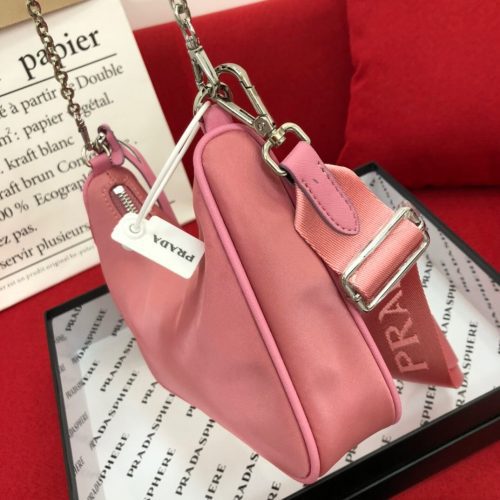 PRADA Re-Edition 2005 Nylon CrossbodyJOJOKKREPLICAS | High Quality Replica Watches & Bags