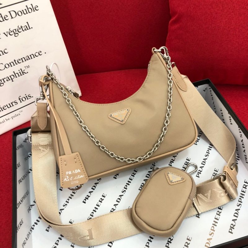 PRADA Re-Edition 2005 Nylon CrossbodyJOJOKKREPLICAS | High Quality Replica Watches & Bags