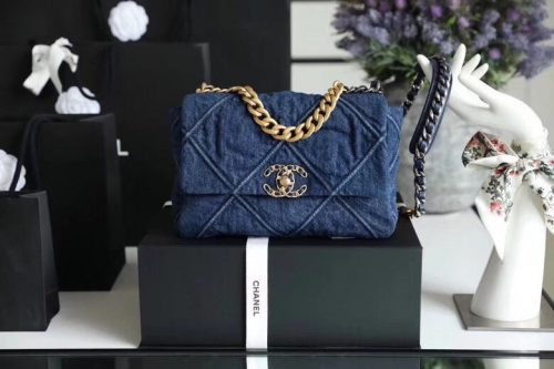 CHANEL ’19’ Flap Bag in Blue Denim 2020JOJOKKREPLICAS | High Quality Replica Watches & Bags