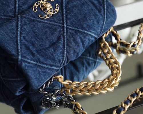 CHANEL ’19’ Flap Bag in Blue Denim 2020JOJOKKREPLICAS | High Quality Replica Watches & Bags