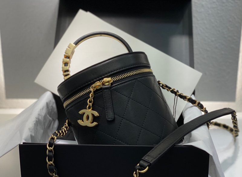 CHANEL Vintage Vanity CaseJOJOKKREPLICAS | High Quality Replica Watches & Bags