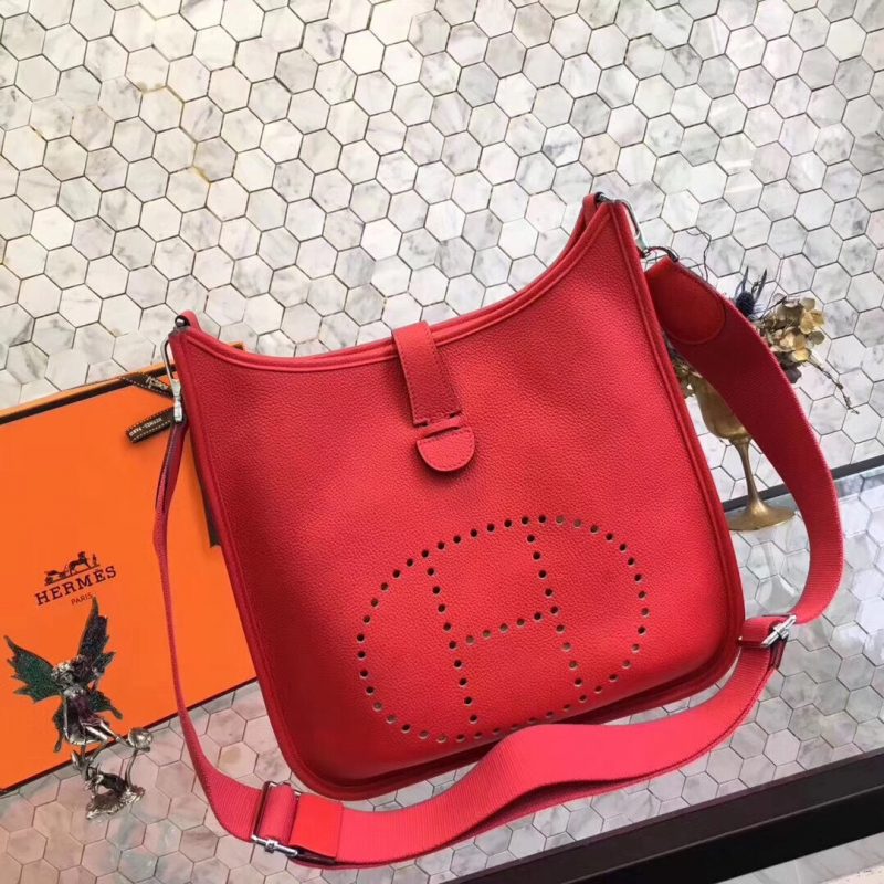 HERMÈS ‘Évelyne’ III 29 Shoulder BagJOJOKKREPLICAS | High Quality Replica Watches & Bags