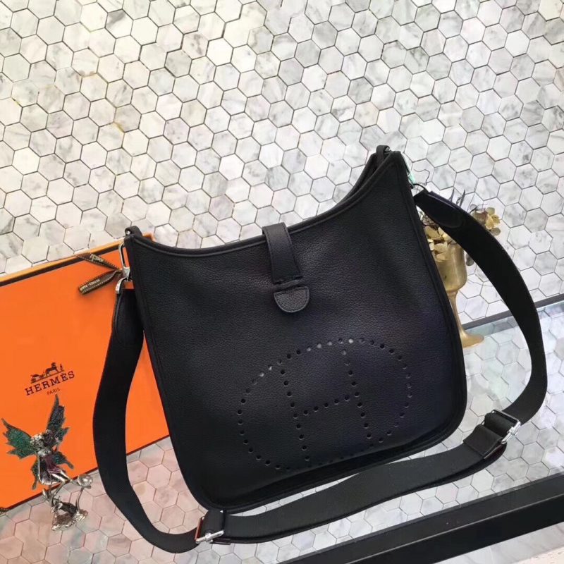 HERMÈS ‘Évelyne’ III 29 Shoulder BagJOJOKKREPLICAS | High Quality Replica Watches & Bags