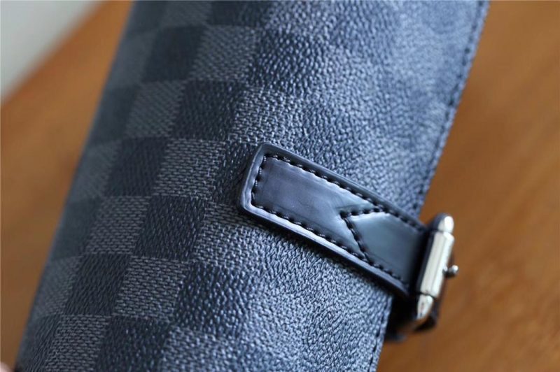 Louis Vuitton 3 WATCH CASE (Damier Graphite Canvas)JOJOKKREPLICAS | High Quality Replica Watches & Bags