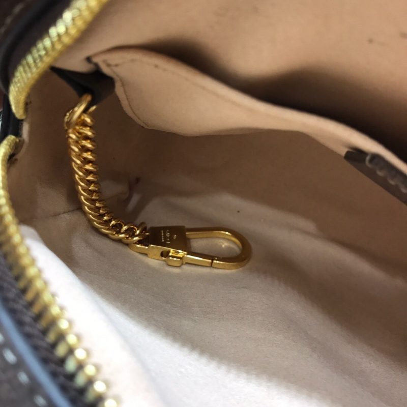 GUCCI Ophidia Small GG Supreme Camera Crossbody BagJOJOKKREPLICAS | High Quality Replica Watches & Bags