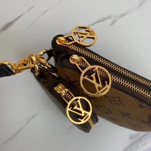 Louis Vuitton TRIO POUCHJOJOKKREPLICAS | High Quality Replica Watches & Bags