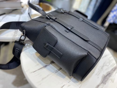 Louis Vuitton CHRISTOPHER TOTEJOJOKKREPLICAS | High Quality Replica Watches & Bags