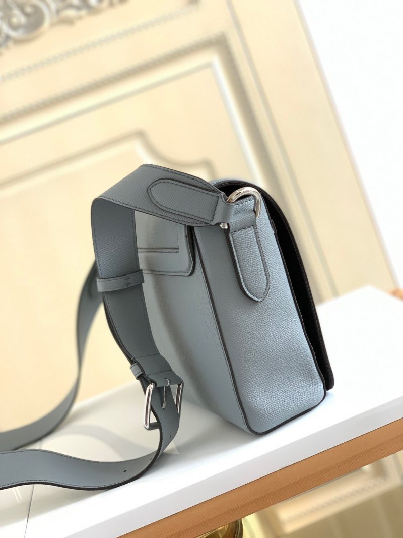 Louis Vuitton NEW FLAP MESSENGER GREYJOJOKKREPLICAS | High Quality Replica Watches & Bags
