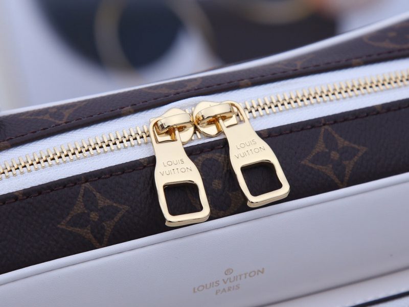 Louis Vuitton LVXNBA NIL MESSENGERJOJOKKREPLICAS | High Quality Replica Watches & Bags