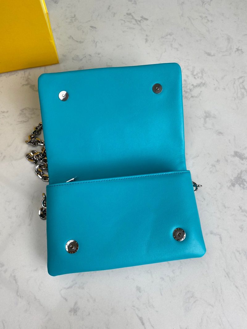 Louis Vuitton POCHETTE COUSSINJOJOKKREPLICAS | High Quality Replica Watches & Bags