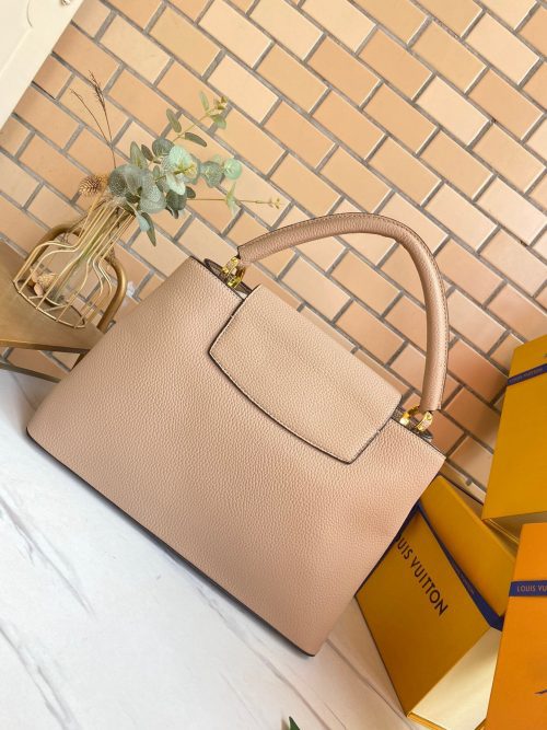 Louis Vuitton CAPUCINES MM PEBBLEJOJOKKREPLICAS | High Quality Replica Watches & Bags