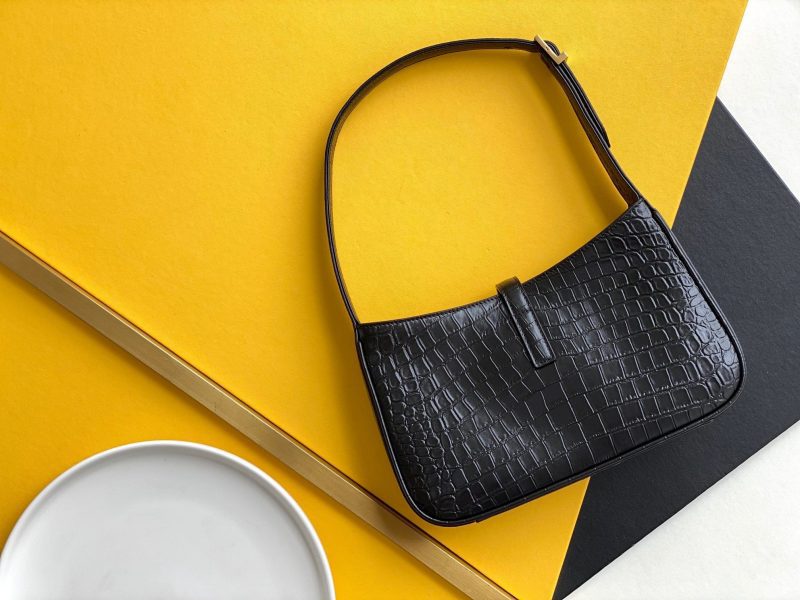 Saint Laurent LE 5 À 7 HOBO BAG IN CROCODILE-EMBOSSED SHINY LEATHERJOJOKKREPLICAS | High Quality Replica Watches & Bags