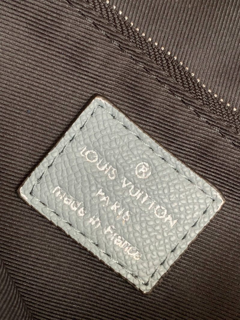 Louis Vuitton NEW FLAP MESSENGER GREYJOJOKKREPLICAS | High Quality Replica Watches & Bags