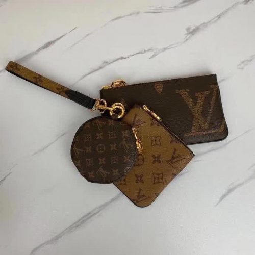 Louis Vuitton TRIO POUCHJOJOKKREPLICAS | High Quality Replica Watches & Bags