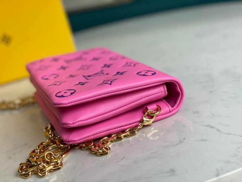 Louis Vuitton POCHETTE COUSSINJOJOKKREPLICAS | High Quality Replica Watches & Bags