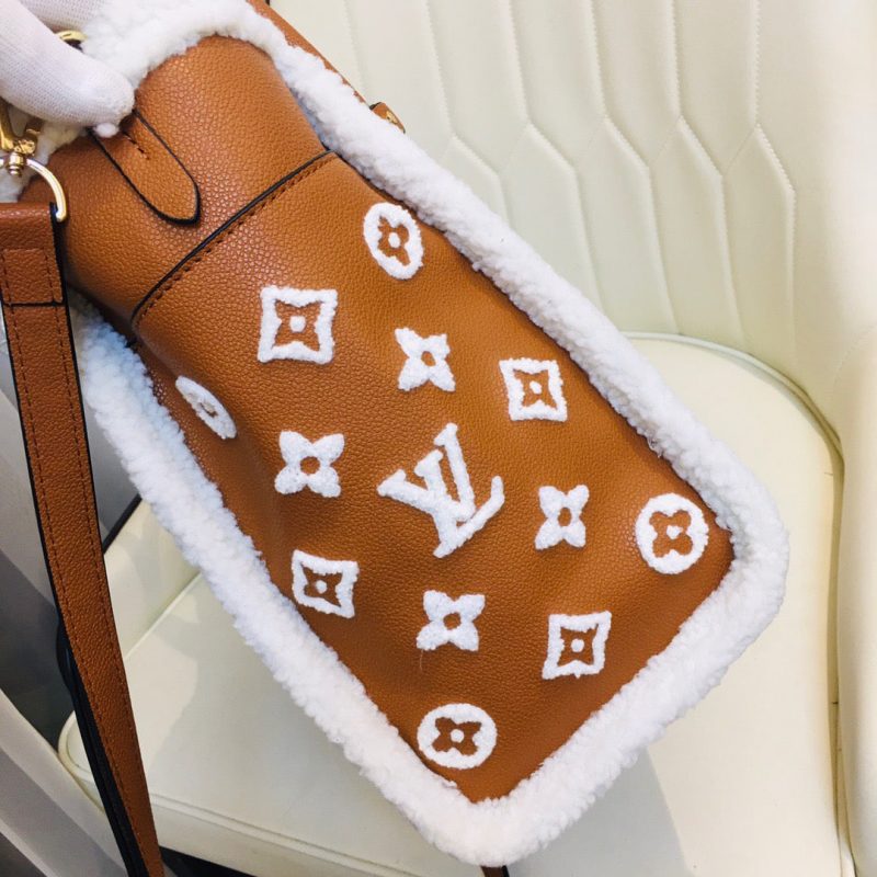 Louis Vuitton ON MY SIDE MM BROWNJOJOKKREPLICAS | High Quality Replica Watches & Bags