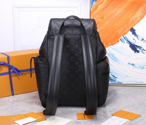 Louis Vuitton DISCOVERY BACKPACKJOJOKKREPLICAS | High Quality Replica Watches & Bags