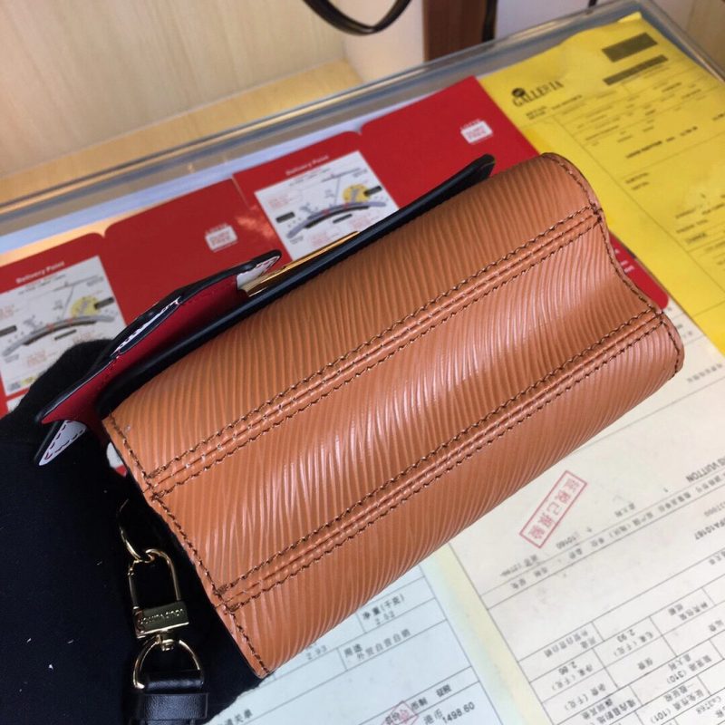 Louis Vuitton CRAFTY TWIST MINI CARAMELJOJOKKREPLICAS | High Quality Replica Watches & Bags