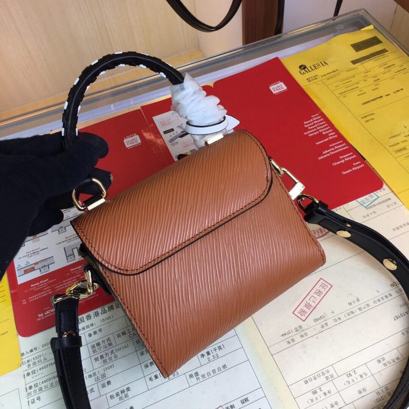 Louis Vuitton CRAFTY TWIST MINI CARAMELJOJOKKREPLICAS | High Quality Replica Watches & Bags