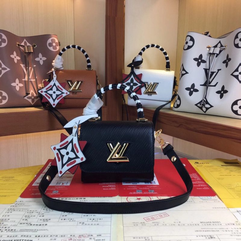 Louis Vuitton CRAFTY TWIST MINI BLACKJOJOKKREPLICAS | High Quality Replica Watches & Bags