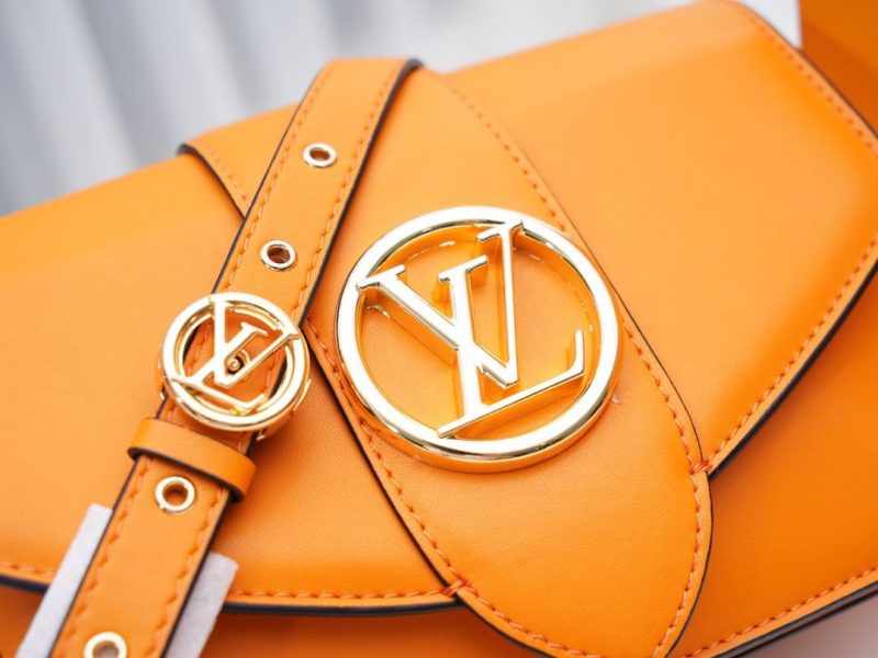 Louis Vuitton LV PONT 9 SUMMER GOLD M55946JOJOKKREPLICAS | High Quality Replica Watches & Bags