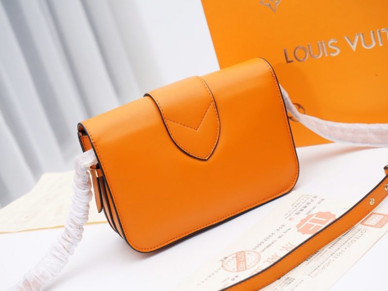 Louis Vuitton LV PONT 9 SUMMER GOLD M55946JOJOKKREPLICAS | High Quality Replica Watches & Bags