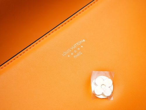 Louis Vuitton LV PONT 9 SUMMER GOLD M55946JOJOKKREPLICAS | High Quality Replica Watches & Bags