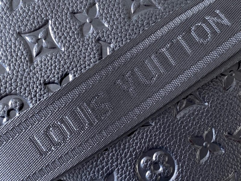 Louis Vuitton PETITE MALLE SOUPLE BLACKJOJOKKREPLICAS | High Quality Replica Watches & Bags