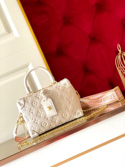 Louis Vuitton PETITE MALLE SOUPLE NEW CREMEJOJOKKREPLICAS | High Quality Replica Watches & Bags