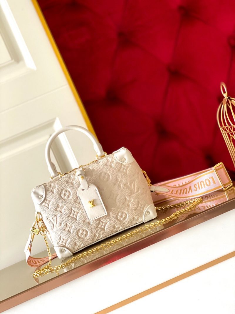 Louis Vuitton PETITE MALLE SOUPLE NEW CREMEJOJOKKREPLICAS | High Quality Replica Watches & Bags