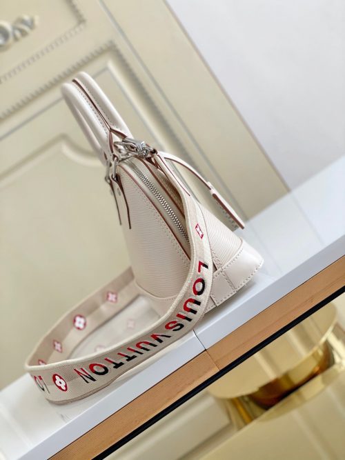 Louis Vuitton ALMA BB QUARTZJOJOKKREPLICAS | High Quality Replica Watches & Bags
