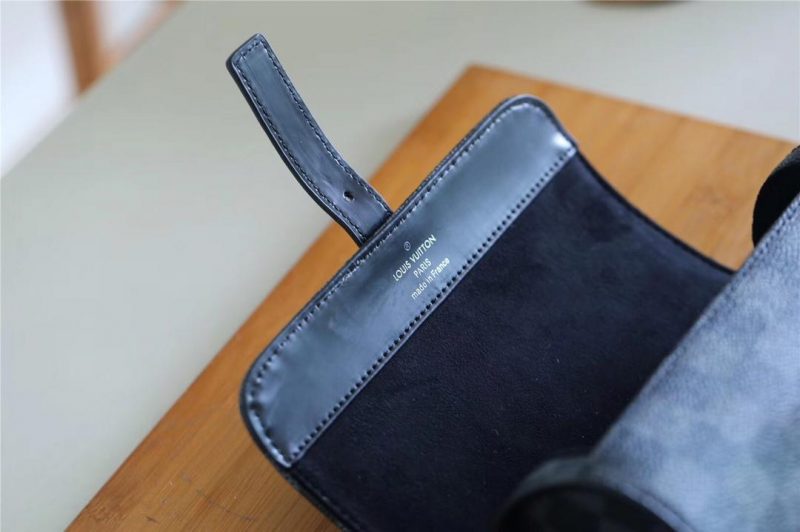 Louis Vuitton 3 WATCH CASE (Damier Graphite Canvas)JOJOKKREPLICAS | High Quality Replica Watches & Bags