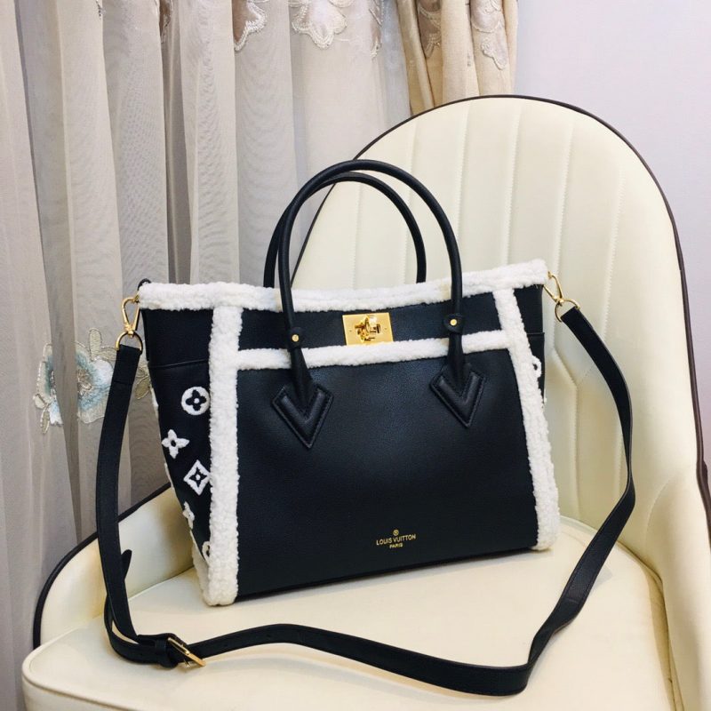 Louis Vuitton ON MY SIDE MM BLACKJOJOKKREPLICAS | High Quality Replica Watches & Bags