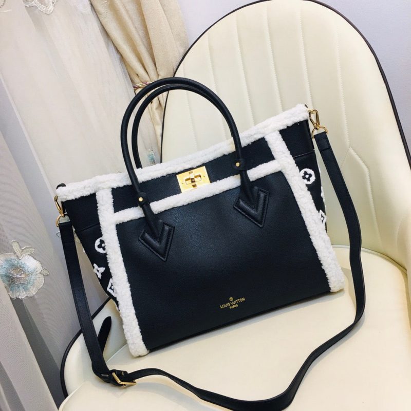 Louis Vuitton ON MY SIDE MM BLACKJOJOKKREPLICAS | High Quality Replica Watches & Bags