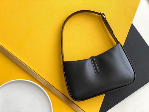 Saint Laurent LE 5 À 7 HOBO BAG IN SMOOTH LEATHERJOJOKKREPLICAS | High Quality Replica Watches & Bags