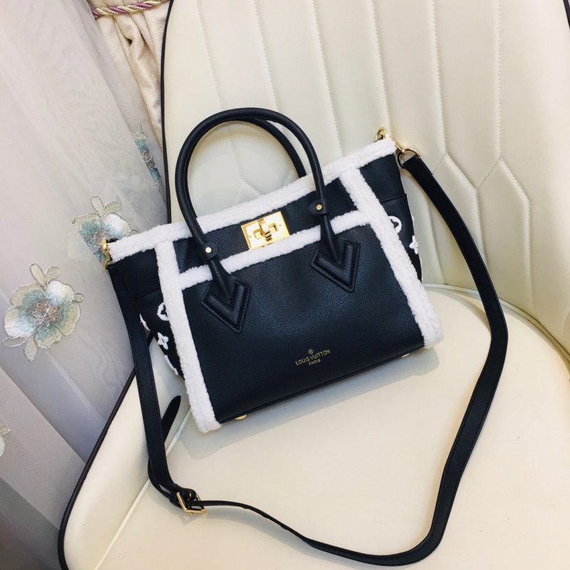 Louis Vuitton ON MY SIDE PM BLACKJOJOKKREPLICAS | High Quality Replica Watches & Bags