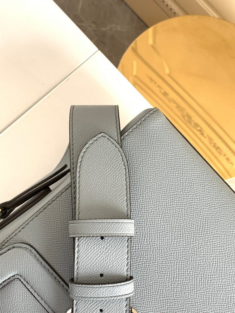 Louis Vuitton NEW FLAP MESSENGER GREYJOJOKKREPLICAS | High Quality Replica Watches & Bags