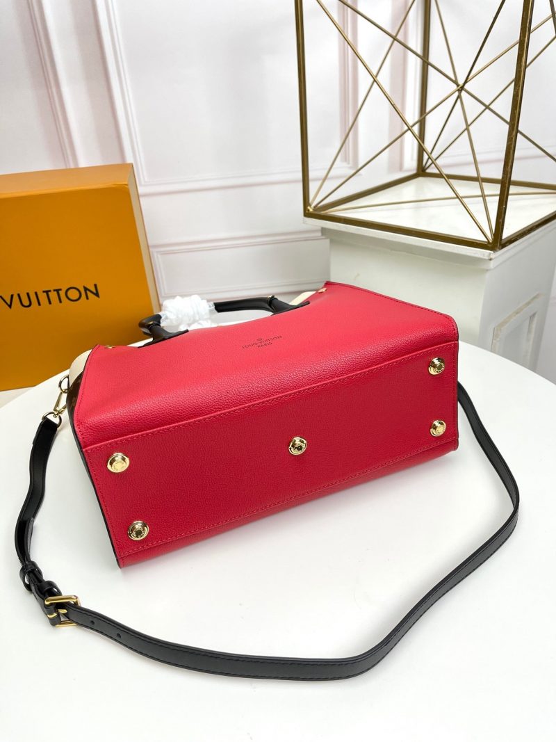 Louis Vuitton ON MY SIDE MM PIRATE REDJOJOKKREPLICAS | High Quality Replica Watches & Bags