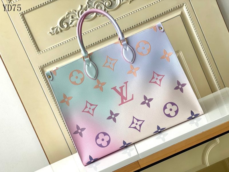 Louis Vuitton ONTHEGO GM SUNRISE PASTELJOJOKKREPLICAS | High Quality Replica Watches & Bags