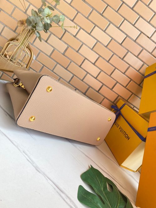 Louis Vuitton CAPUCINES MM PEBBLEJOJOKKREPLICAS | High Quality Replica Watches & Bags