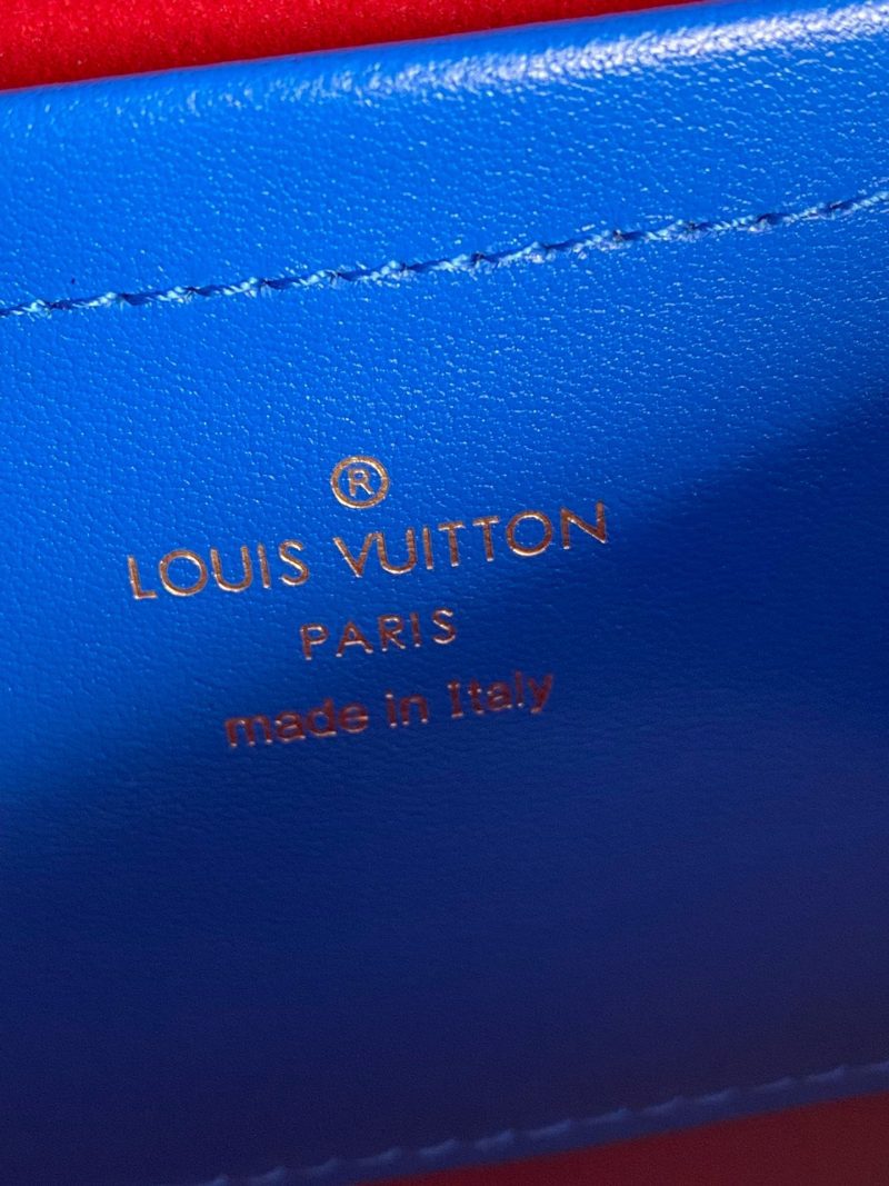 Louis Vuitton POCHETTE COUSSINJOJOKKREPLICAS | High Quality Replica Watches & Bags