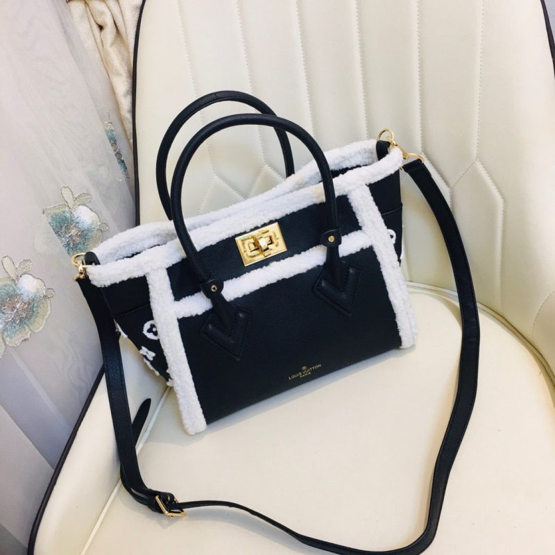 Louis Vuitton ON MY SIDE PM BLACKJOJOKKREPLICAS | High Quality Replica Watches & Bags