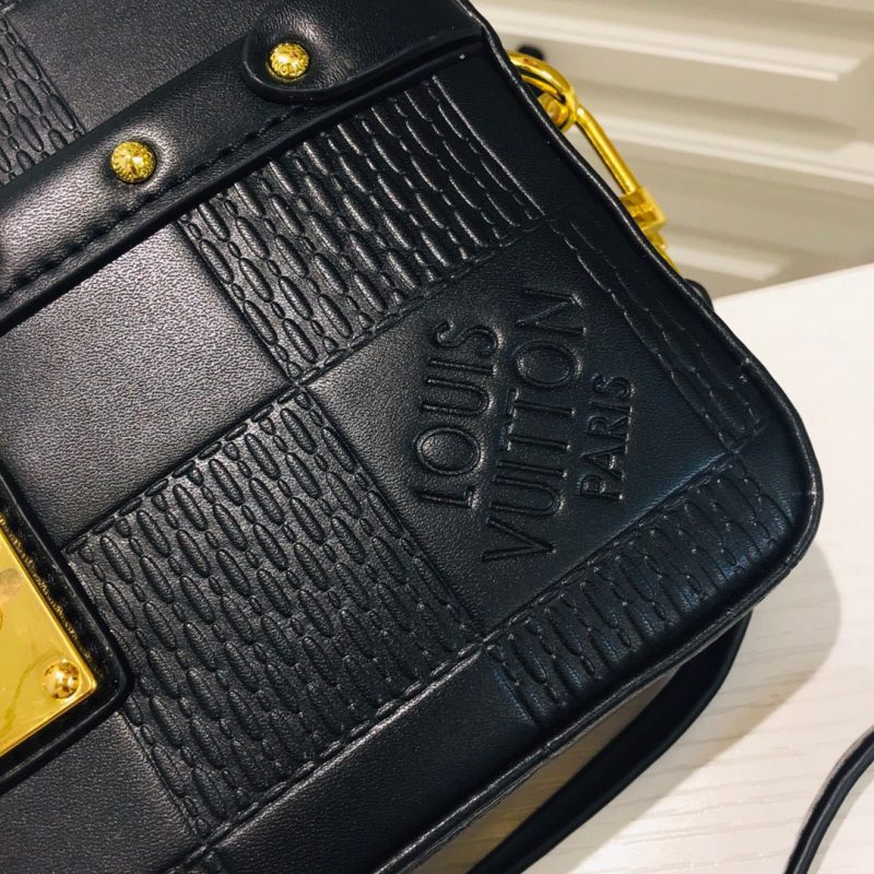 Louis Vuitton TROCA PM BLACKJOJOKKREPLICAS | High Quality Replica Watches & Bags