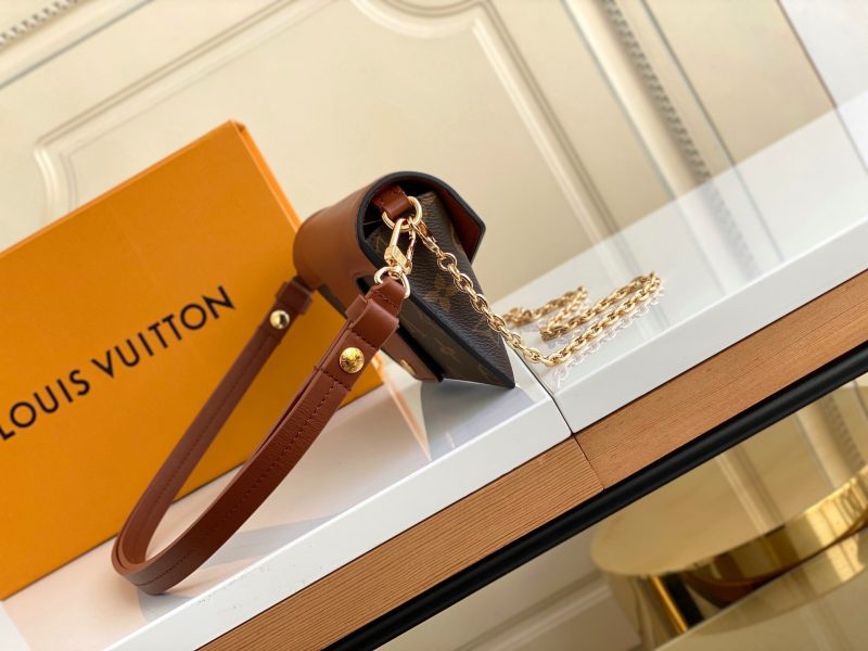 Louis Vuitton PADLOCK ON STRAP CARAMEL MONOGRAMJOJOKKREPLICAS | High Quality Replica Watches & Bags