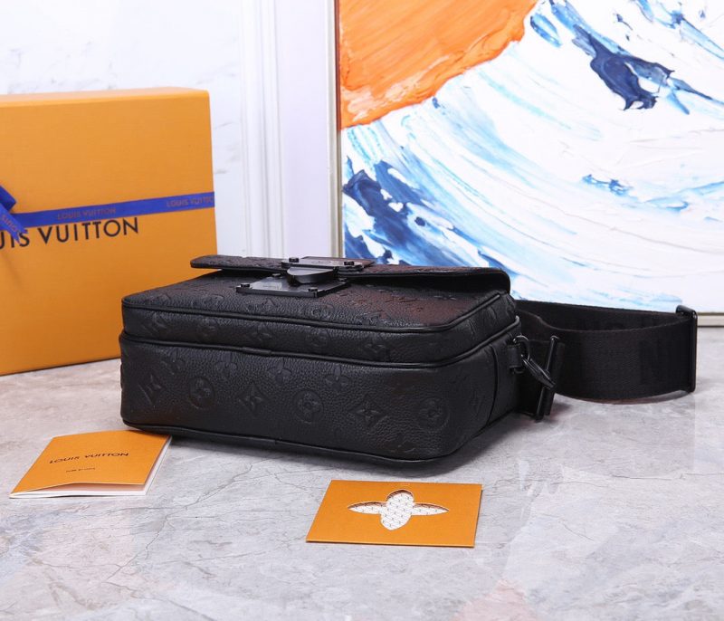 Louis Vuitton S LOCK MESSENGERJOJOKKREPLICAS | High Quality Replica Watches & Bags